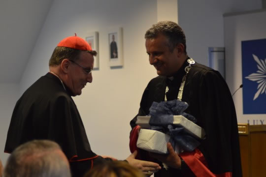 Rektor Tanjić čestitao je kardinalu Bozaniću 25. obljetnicu biskupske službe.