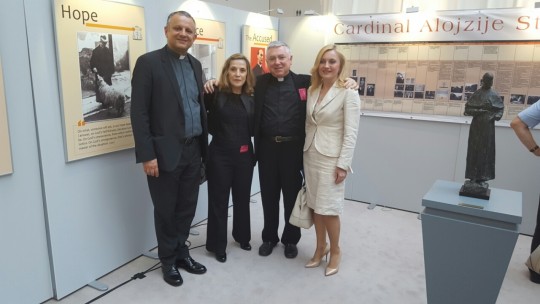 Rektor Tanjić, dr. sc. Gitman, mons. Batelja i zastupnica Marijana Petir