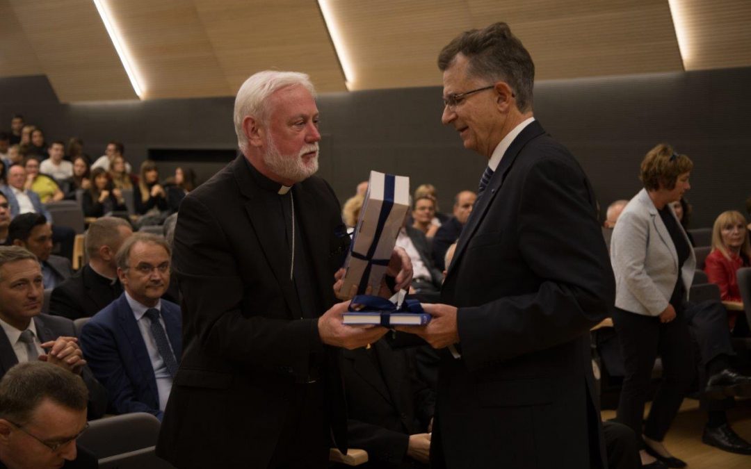 Nadbiskup Gallagher održao predavanje na Hrvatskom katoličkom sveučilištu