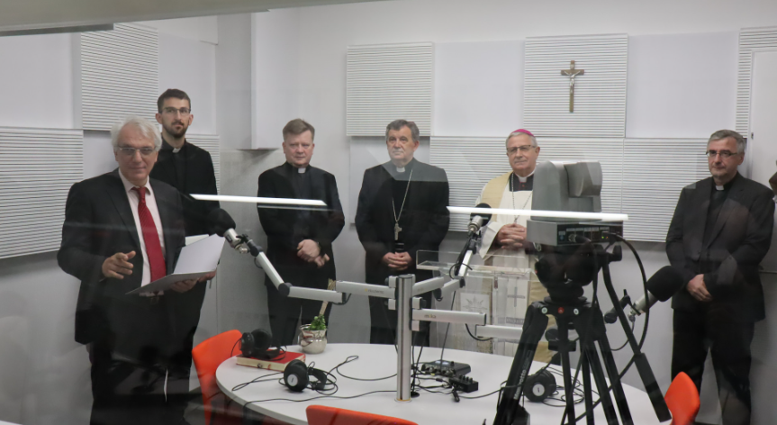 Na Hrvatskom katoličkom sveučilištu otvoren radijski multimedijski studio