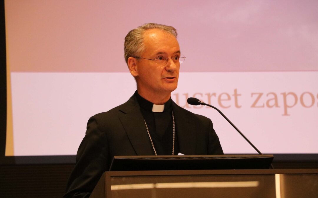 Govor zagrebačkog nadbiskupa Dražena Kutleše u prigodi posjete HKS-u