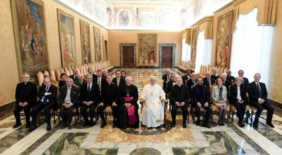 Papa primio članove Papinskoga odbora za povijesne znanosti, među njima i akademika Marina